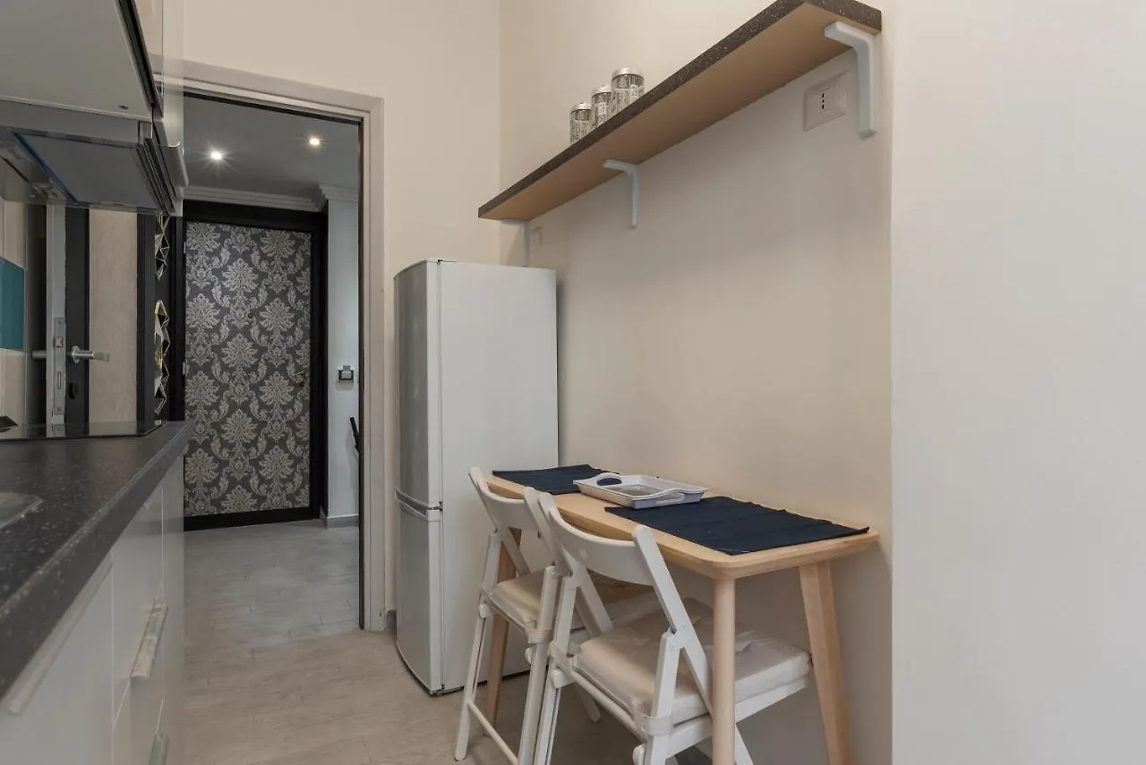Trastevere Modern Apartment Rome Italy