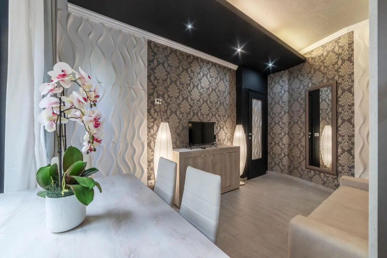 Trastevere Modern Apartment Rome Italy